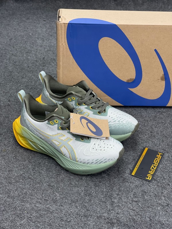 Novablast 4 Sneakers 'White Green Yellow' (1:1)