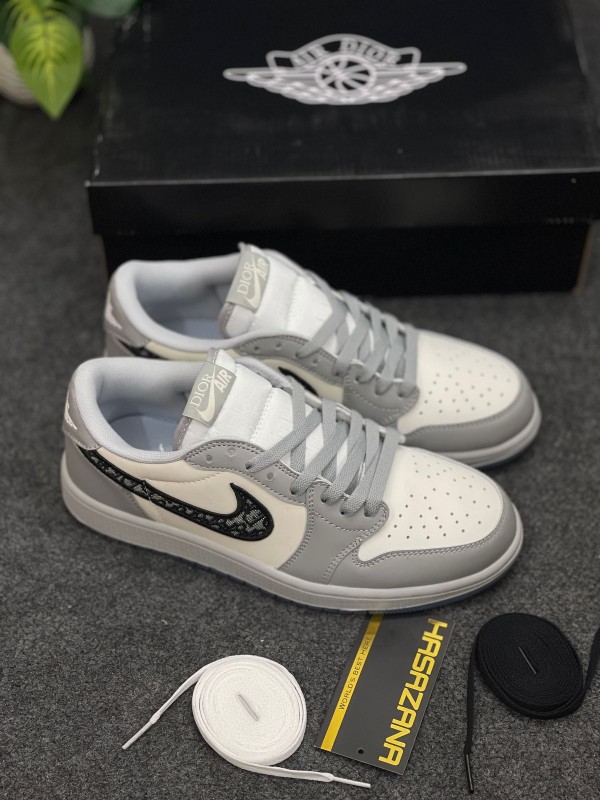 Jordan 1 Retro Low Dior (1:1)